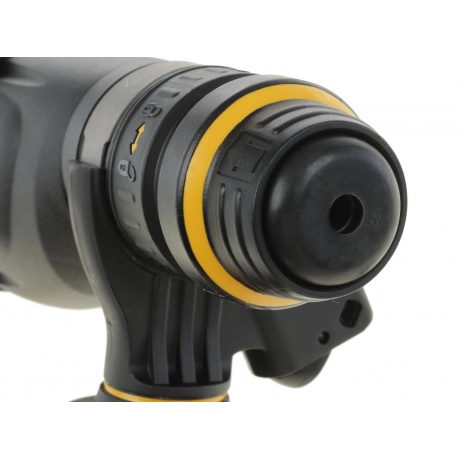 Перфоратор DeWalt D25144K - фото 4