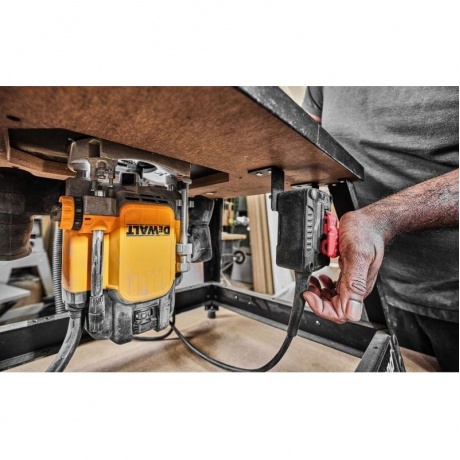 Фрезер DeWalt DWE625KT-QS - фото 3