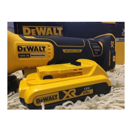 Машина шлифовальная угловая аккумуляторная DeWalt DCG406N-XJ