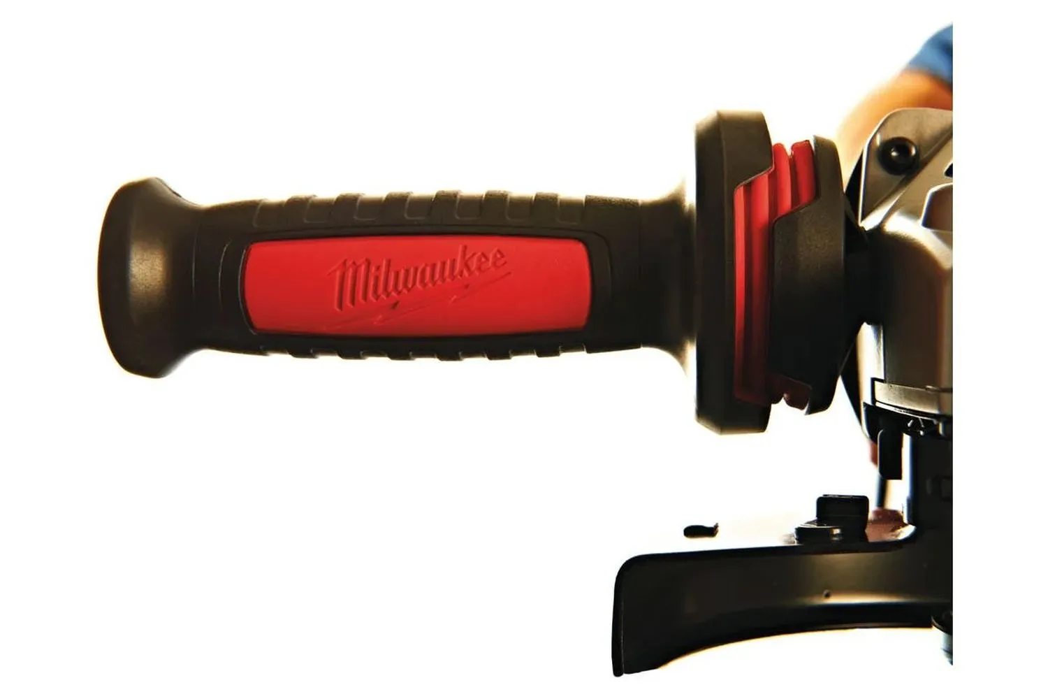 Угловая шлифмашина Milwaukee AGV 17-125 XC (4933449850) - фото 3