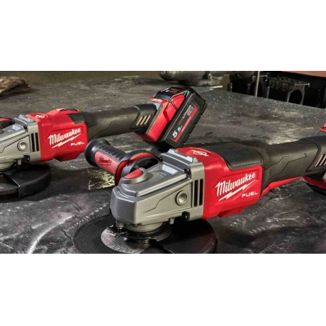 Угловая шлифмашина Milwaukee M18 FSAGV125XPDB-0X FUEL (4933478437) - фото 8