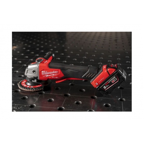 Угловая шлифмашина Milwaukee M18 ONEFSAG125XPDB-502X FUEL (4933478435) - фото 7