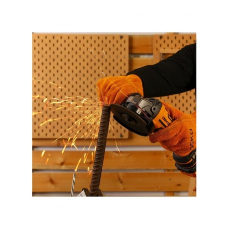 Углошлифовальная машина бесщеточная DEKO DKAG-125, 20В, 2*4.0Ач - фото 7