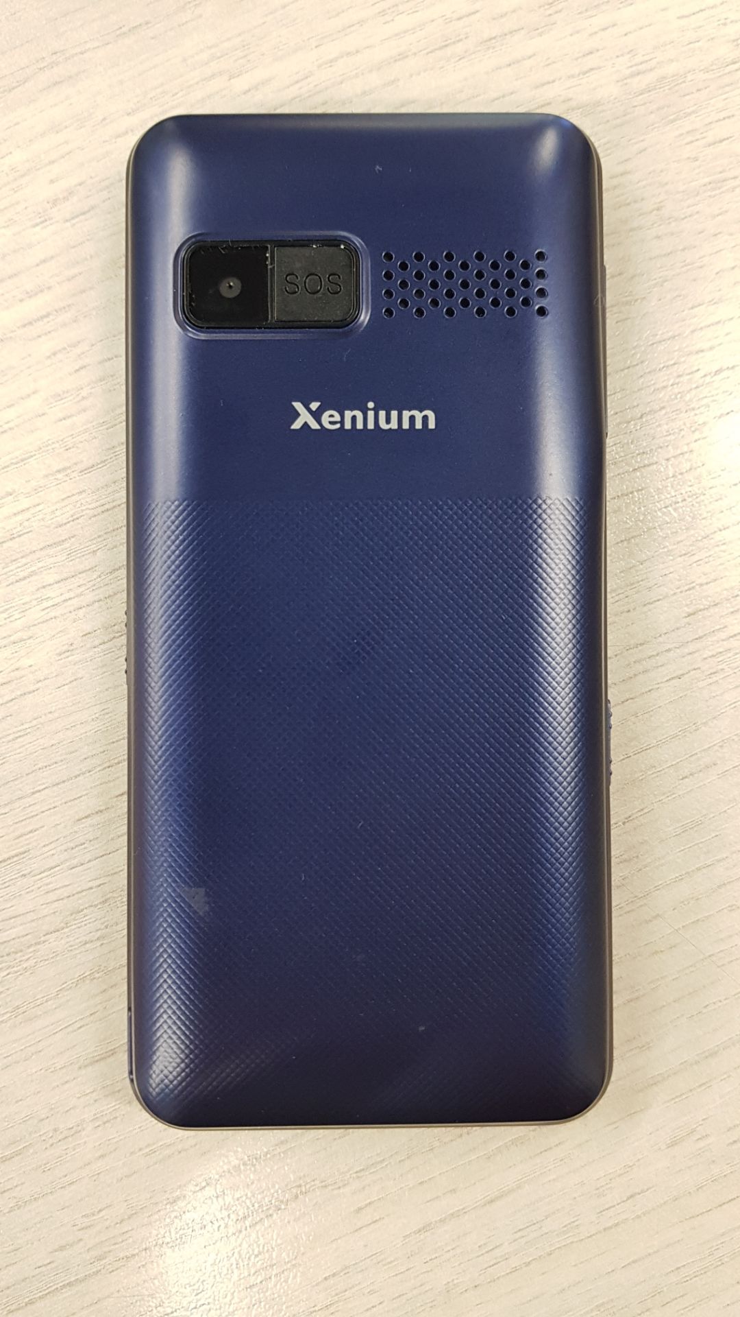 Мобильный телефон Philips Xenium E207 Blue хорошее состояние – купить в  Самаре | интернет-магазин KotoFoto.ru