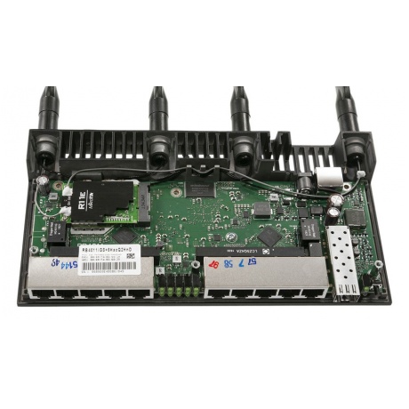 Маршрутизатор MikroTik RB4011iGS+5HacQ2HnD-IN AC2000 черный - фото 6