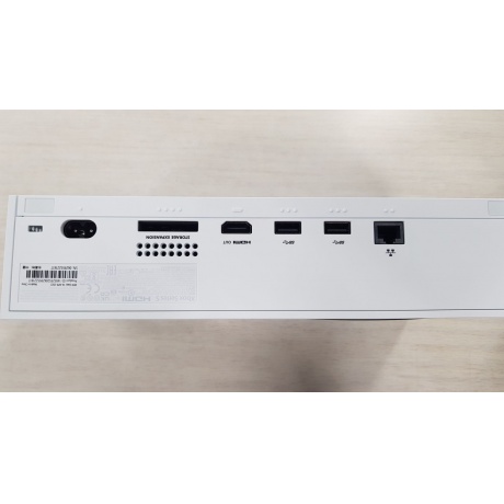 Игровая приставка Microsoft Xbox Series S 512 ГБ SSD белый/черный отличное состояние - фото 4