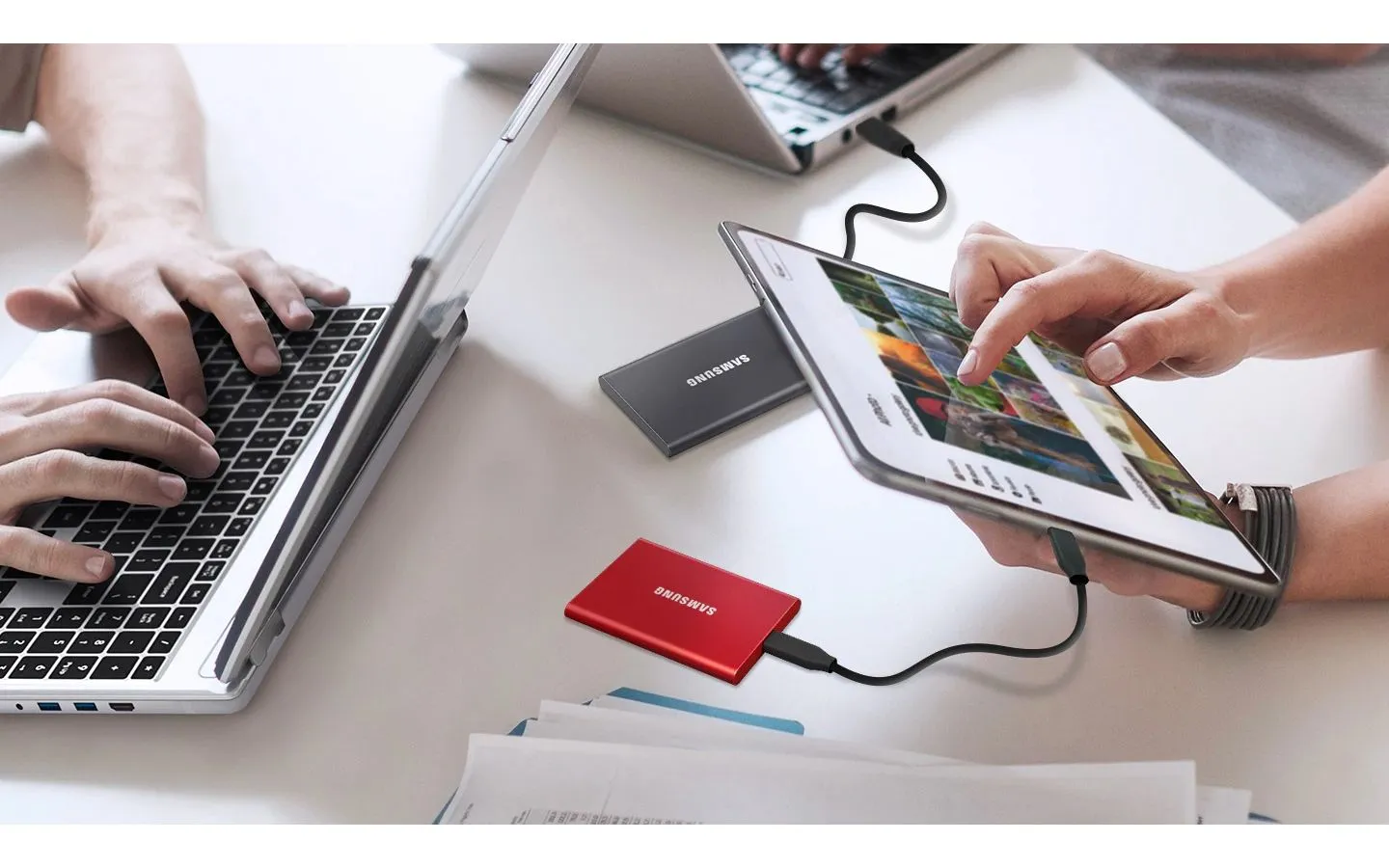 Внешний SSD Samsung T7 2Tb (MU-PC2T0R/WW) - фото 21