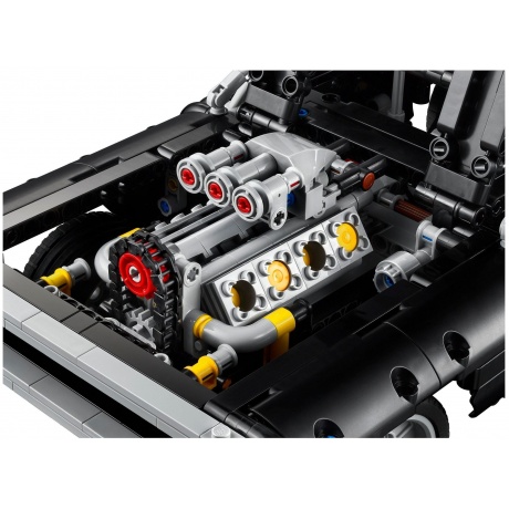 Конструктор LEGO Technic &quot;Dodge Charger Доминика Торетто&quot; 42111 - фото 8