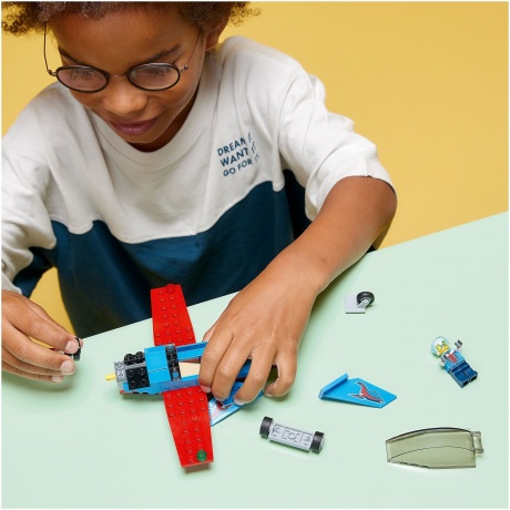 Конструктор Lego City Трюковый самолет (60323) - фото 6