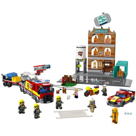 Конструктор LEGO 60321 City Fire Brigade (Пожарная команда) - фото 2
