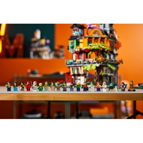 Конструктор Lego 71741 Ninjago City Gardens - фото 20