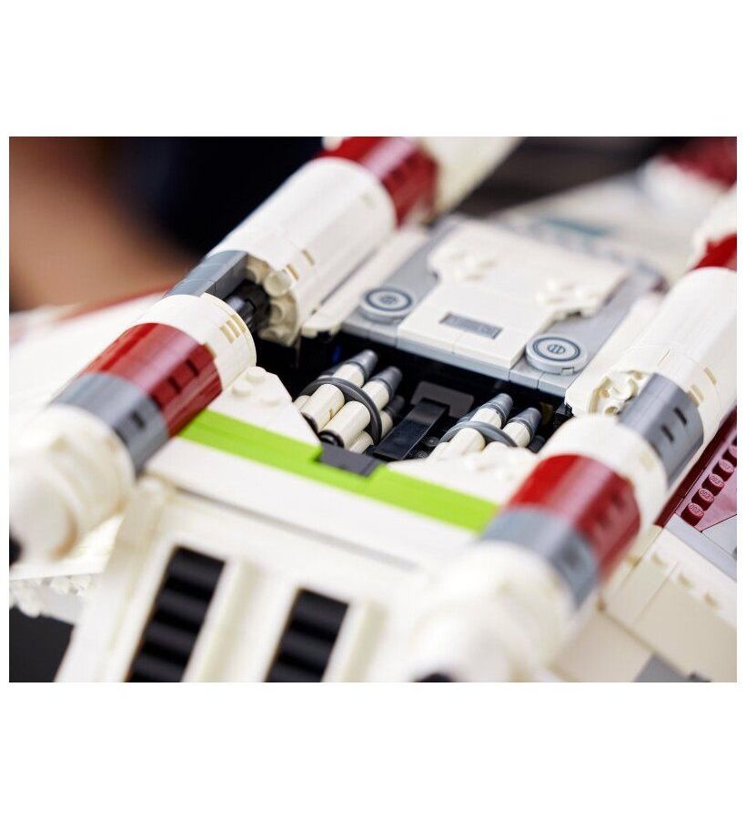 Конструктор LEGO 75309 Star Wars Republic Gunship - фото 11