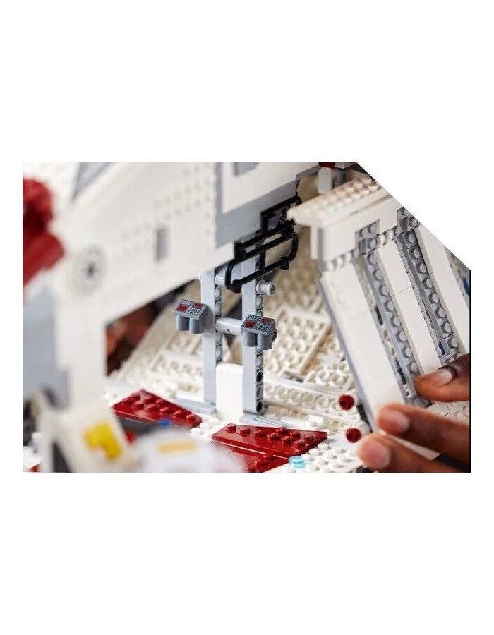 Конструктор LEGO 75309 Star Wars Republic Gunship - фото 19