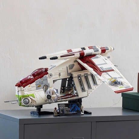 Конструктор LEGO 75309 Star Wars Republic Gunship - фото 20