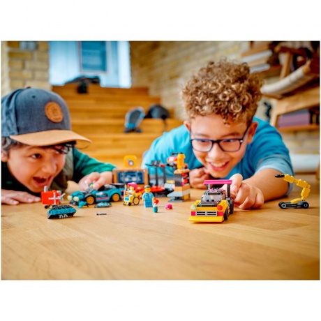 LEGO City Автомобильная мастерская 60389 - фото 11