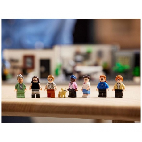 LEGO Icons Queer Eye Спасательный отряд из пяти человек 10291 - фото 6