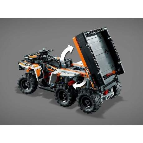 Конструктор LEGO Technic Внедорожный грузовик 42139 - фото 7