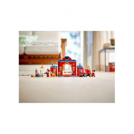 Конструктор Lego Mickey Fire Truck &amp; Station (10776) - фото 20