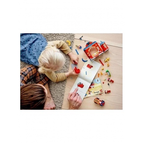 Конструктор Lego Mickey Fire Truck &amp; Station (10776) - фото 21