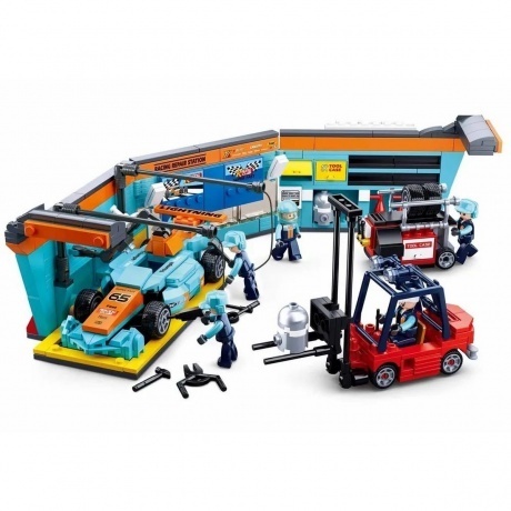 

Конструктор "Автогонки.СТО" 555 деталей в коробке