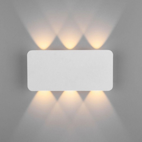 Настенный светильник Евросвет Angle 40138/1 LED белый 6W - фото 4