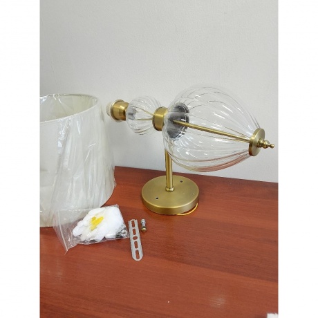 Бра Chiaro Оделия 619020901 хорошее состояние - фото 2