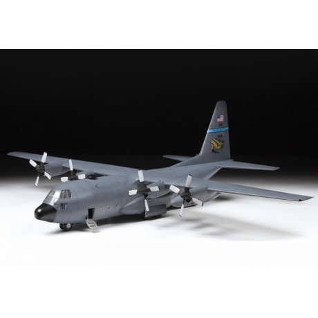 Сборная модель &quot;Американский военно-транспортный самолет С-130Н&quot; 7321 - фото 1