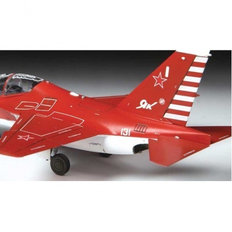 Сборная модель Zvezda Российский пилотажный самолет "Як-130" - фото 3