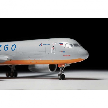 Сборная модель Zvezda Грузовой самолет &quot;Ту-204-100С&quot; - фото 5