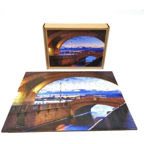 Фигурный деревянный пазл "Санкт-Петербург. Зимняя канавка" арт.8...