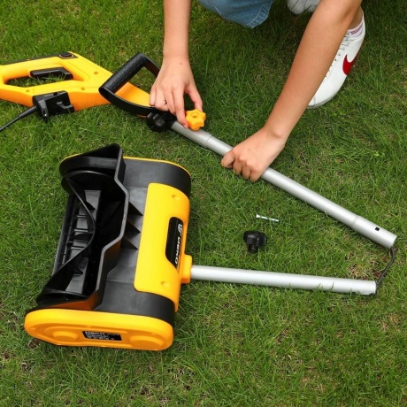 Снегоуборщик электрический Deko ST1700R 1.7кВт - фото 7