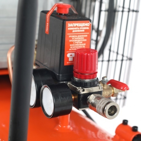 Компрессор поршневой Patriot PTR 100-440I масляный - фото 6