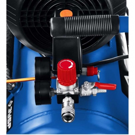 Компрессор воздушный Зубр КПМ-400-50 - фото 4