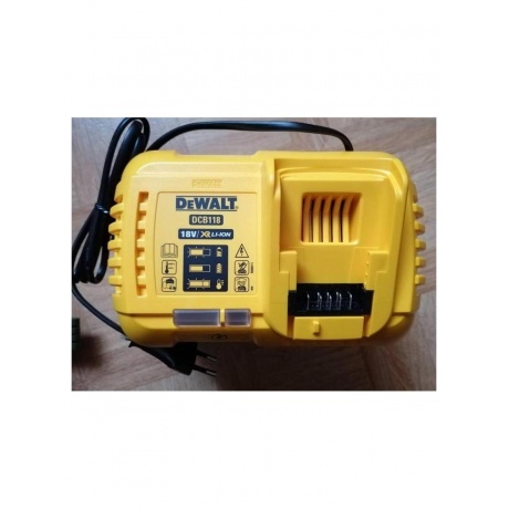 Устройство зарядное DeWalt DCB118-QW - фото 5