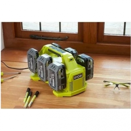 Зарядное устройство Ryobi 18В RC18640 5133005805 - фото 3