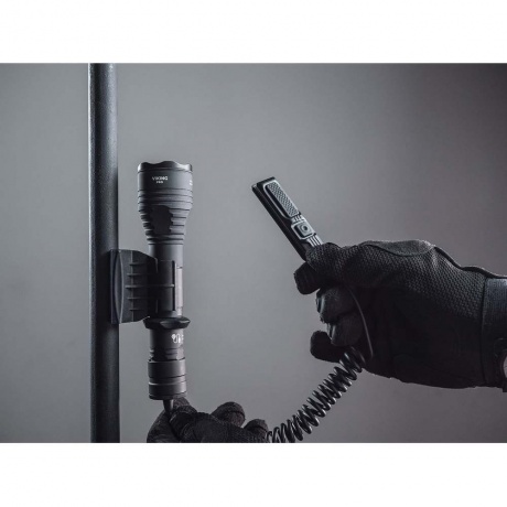 Фонарь светодиодный тактический Armytek Viking Pro Extended Set (Набор), холодный свет, аккумулятор - фото 9