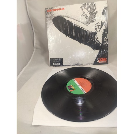Виниловая пластинка Led Zeppelin, Led Zeppelin (Remastered) (0081227966416) уцененный (гарантия 14 дней) - фото 2