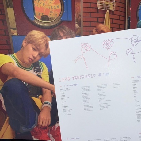 BTS - Love Yourself: Her (8809848753206) виниловая пластинка - фото 4