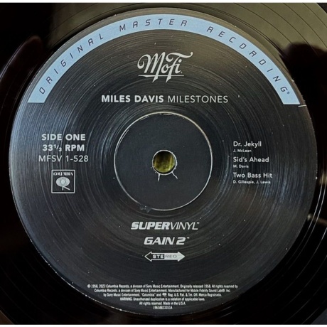 Miles Davis - Milestones (Analogue, Original Master Recording) (0196588233517) виниловая пластинка - фото 2