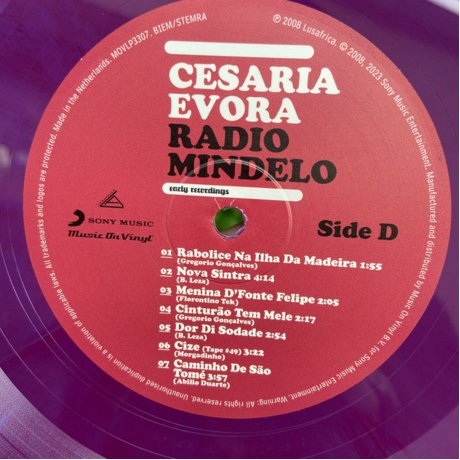 Виниловая пластинка Evora, Cesaria, Radio Mindelo (coloured) (8719262027404) - фото 8