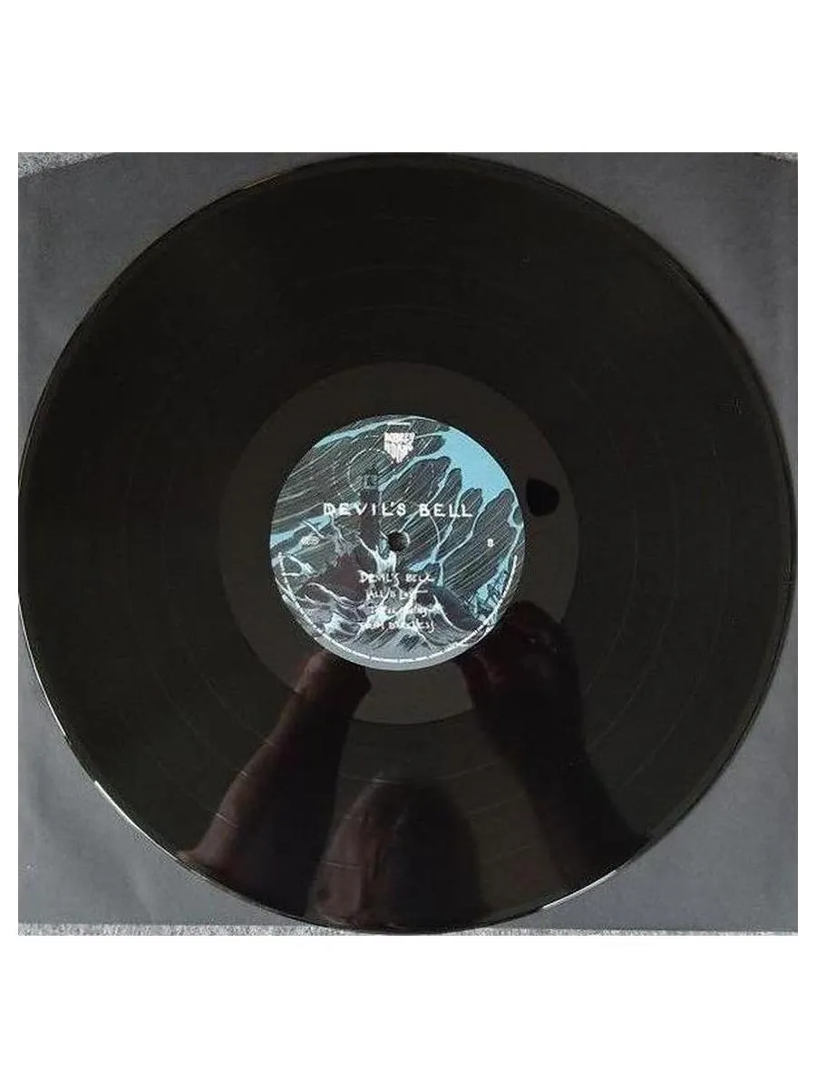 Audrey Horne - Devils Bell (840588162925) виниловая пластинка - фото 6