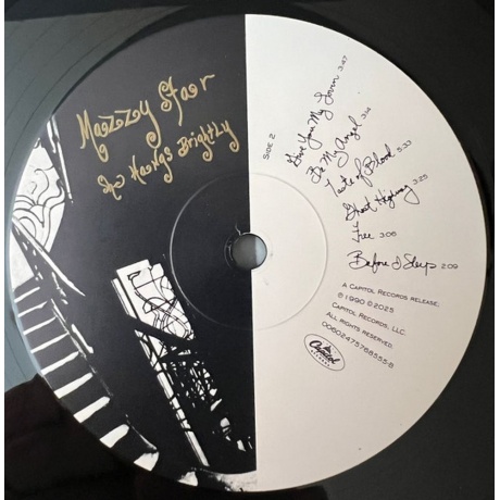 Mazzy Star - She Hangs Brightly (0602475768555) виниловая пластинка - фото 4