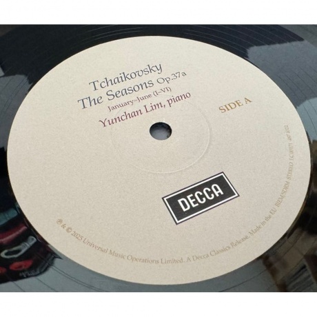 Yunchan Lim - Tchaikovsky: The Seasons (0028948710225) виниловая пластинка - фото 6