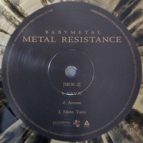 Babymetal - Metal Resistance (Gold &amp; Black Splatter) (0711297411218) виниловая пластинка - фото 5
