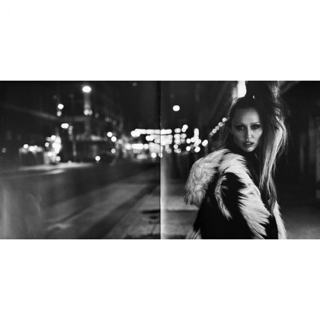 Miley Cyrus - Something Beautiful (Transparent Red) (198029240511) - фото 9