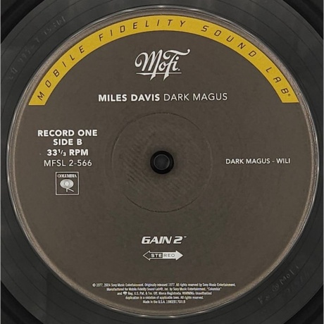 Miles Davis - Dark Magus (Analogue) (0198028170314) - фото 3