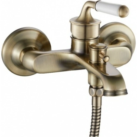 Смеситель для ванны Esko Prague PG 54