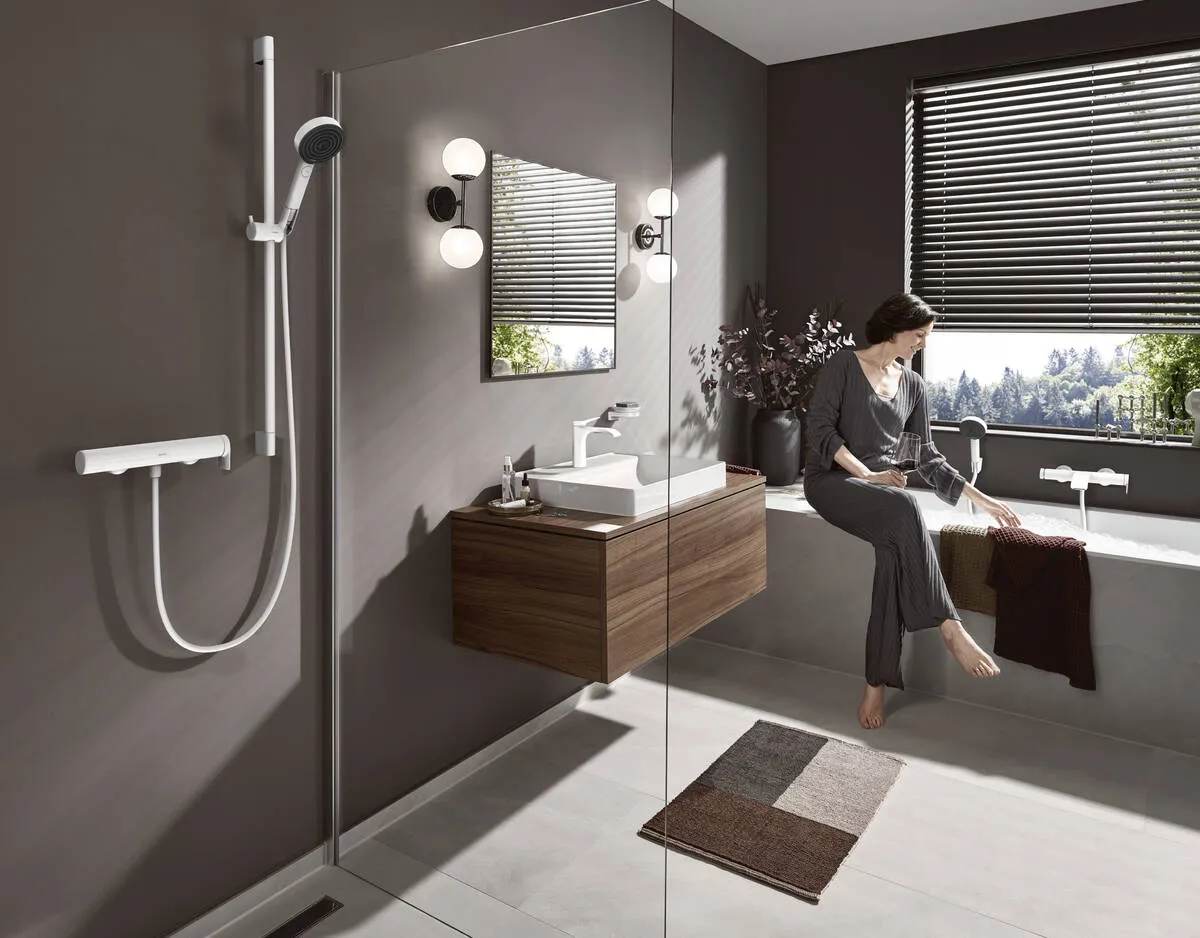 Смеситель Hansgrohe Vivenis для душа 75620700, матовый белый - фото 4