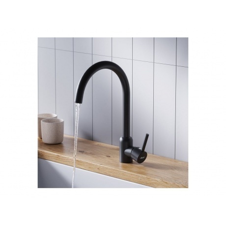 D3007022 Logic кухонный смеситель поворотный, черный - фото 4