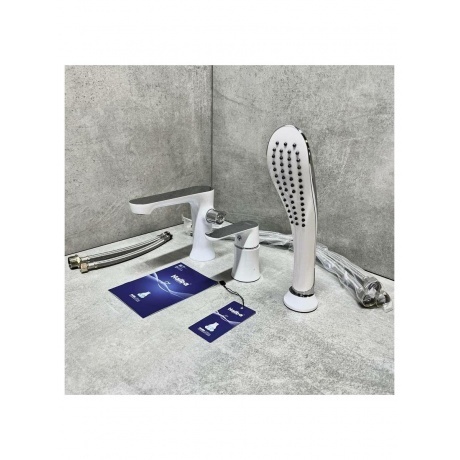 Смеситель на борт ванны Haiba (HB80804) - фото 4